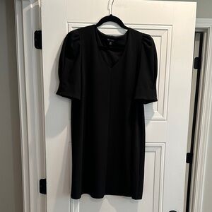 Versona Dress